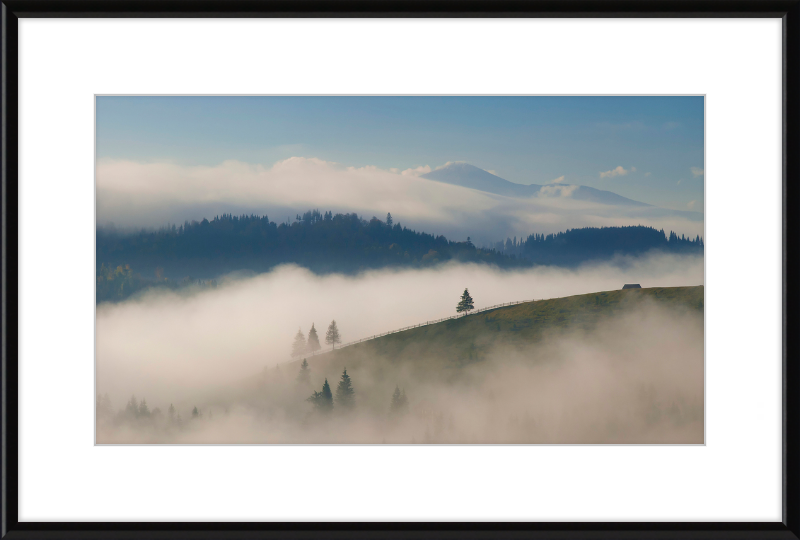 Tam za tumanamy Goverla - Great Pictures Framed