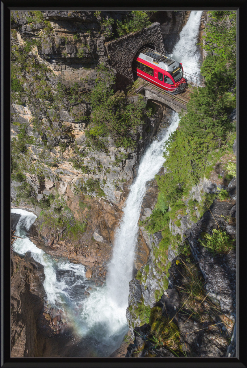 Allegra between Tunnels - Great Pictures Framed