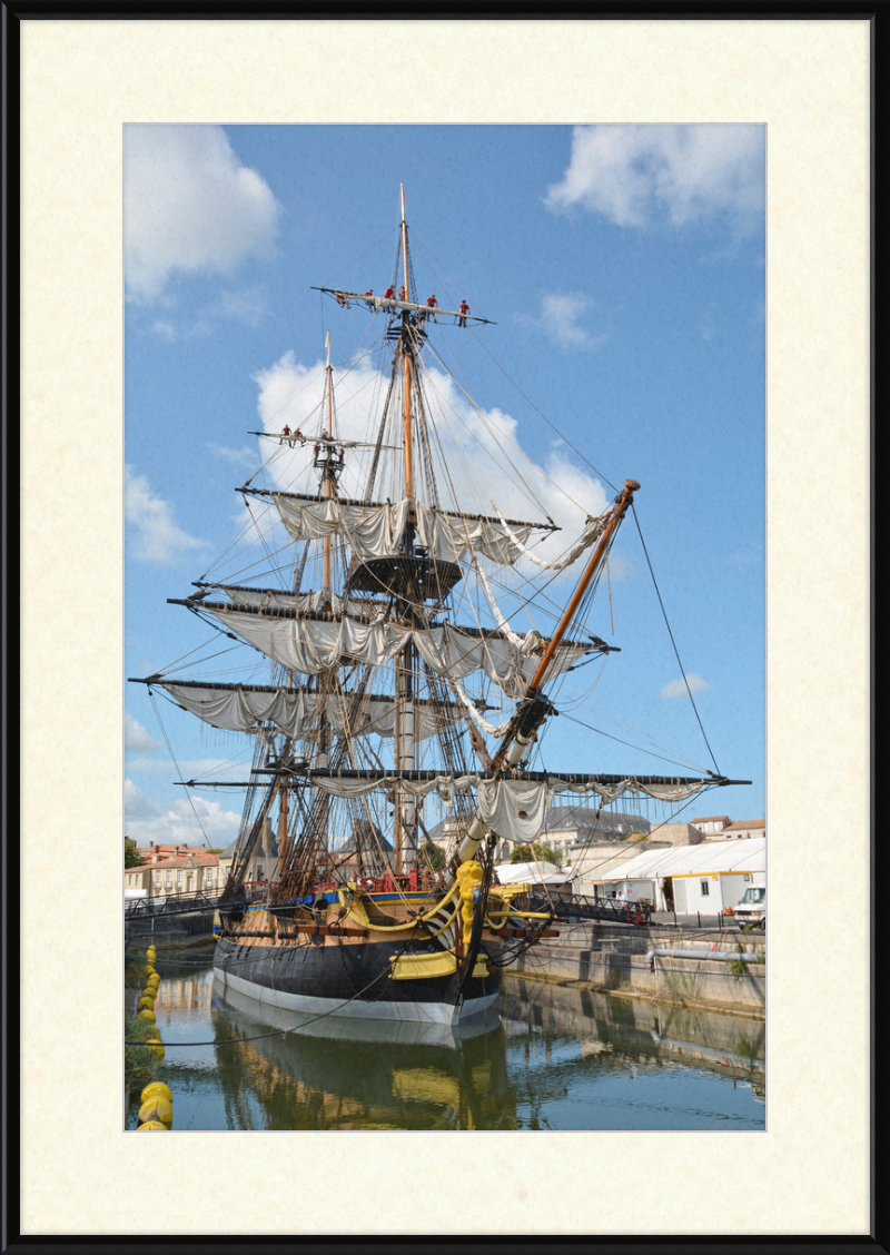 The Frégate-Hermione - Great Pictures Framed