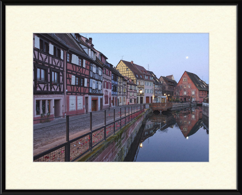 Petite Venise Depuis Le Pont de la Rue Des Écoles (Colmar) - Great Pictures Framed