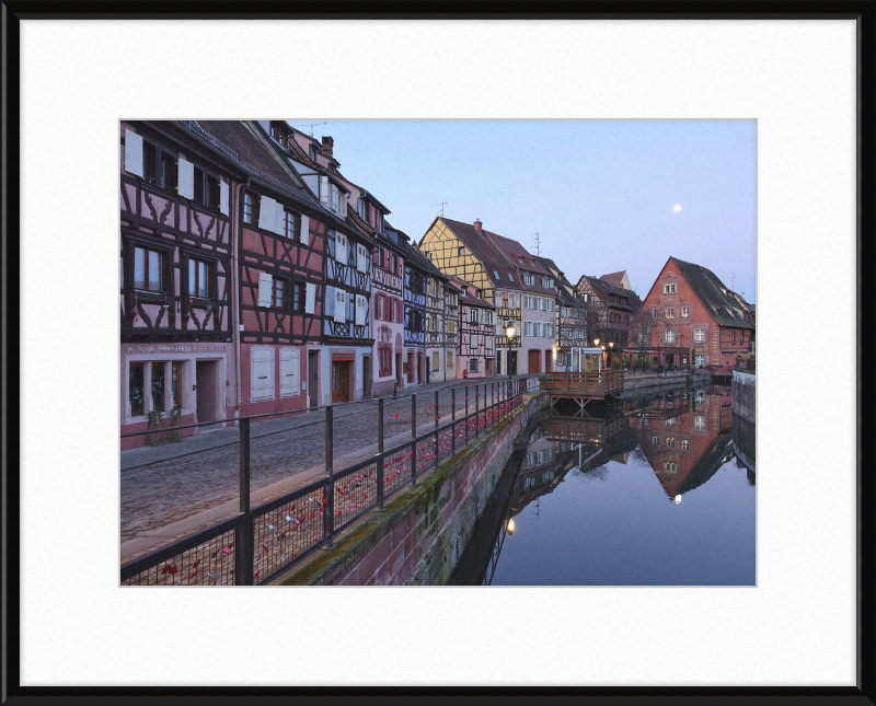 Petite Venise Depuis Le Pont de la Rue Des Écoles (Colmar) - Great Pictures Framed
