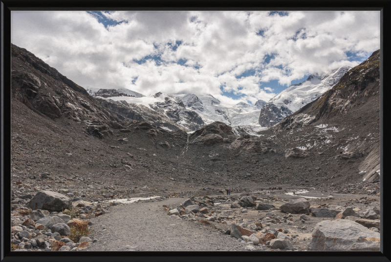 Mountains and Glaciers on Gletsjerpad Trail - Great Pictures Framed