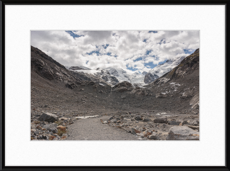Mountains and Glaciers on Gletsjerpad Trail - Great Pictures Framed