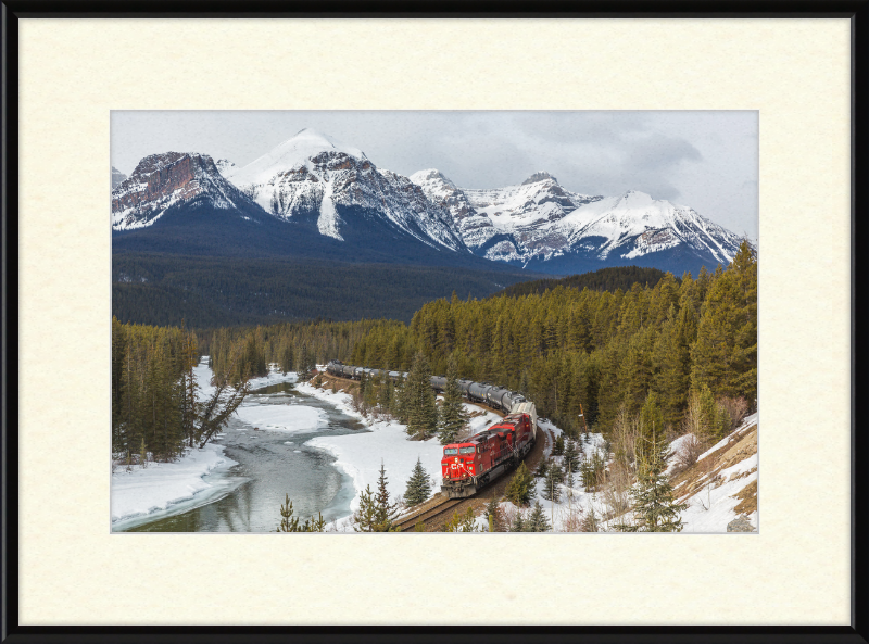 The AC4400CW on Morant's Curve - Great Pictures Framed
