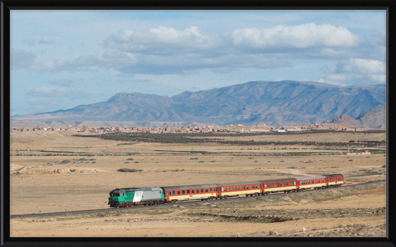ONCF DF 115 near Taourirt - Great Pictures Framed