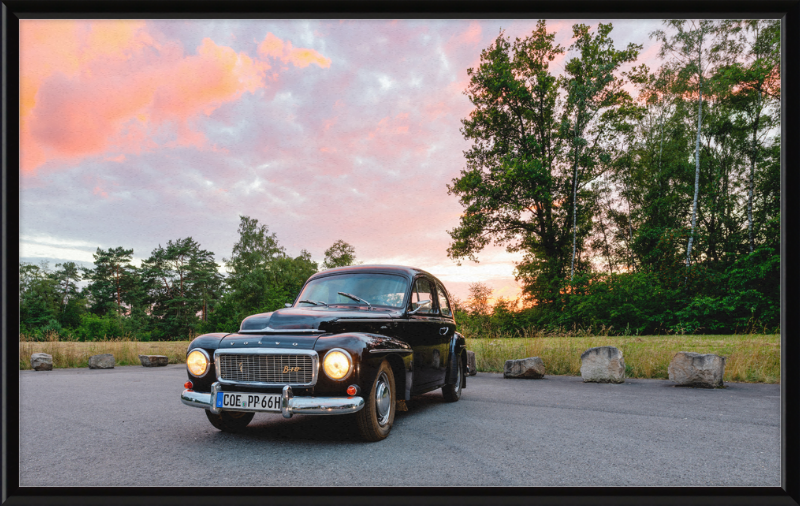 Volvo PV544 B18 - Great Pictures Framed