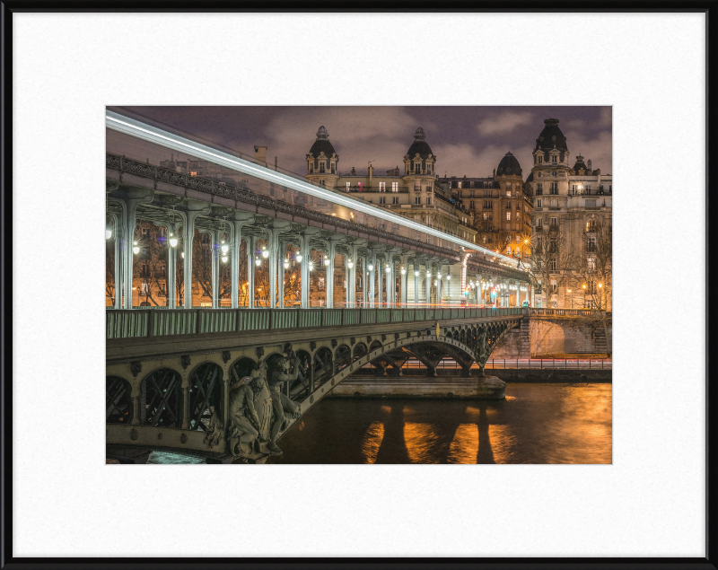 Pont de Bir-Hakeim and View on the 16th Arrondissement of Paris - Great Pictures Framed