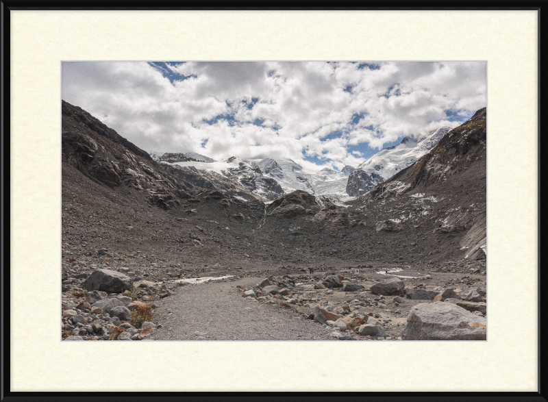 Mountains and Glaciers on Gletsjerpad Trail - Great Pictures Framed
