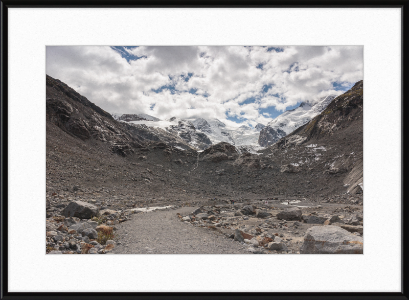 Mountains and Glaciers on Gletsjerpad Trail - Great Pictures Framed