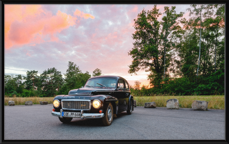 Volvo PV544 B18 - Great Pictures Framed