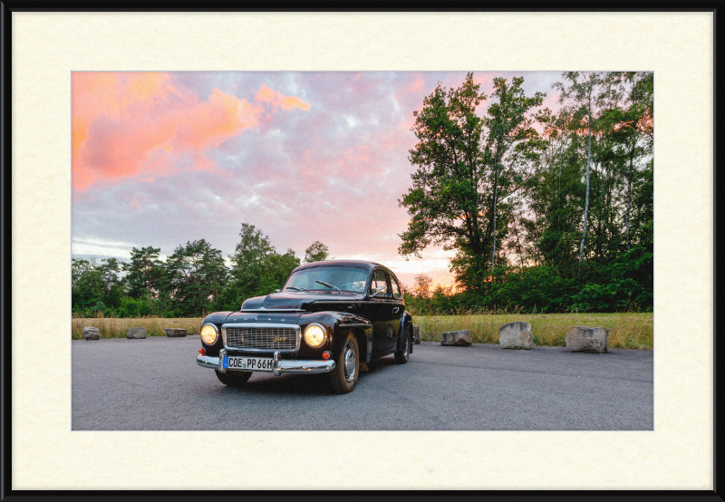Volvo PV544 B18 - Great Pictures Framed