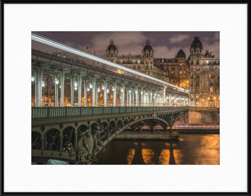 Pont de Bir-Hakeim and View on the 16th Arrondissement of Paris - Great Pictures Framed