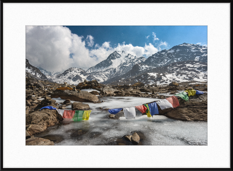 Lake Gosaikunda - Great Pictures Framed