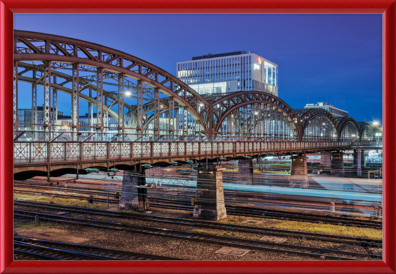 Hackerbrücke - Great Pictures Framed
