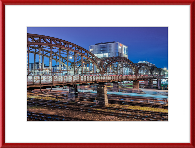 Hackerbrücke - Great Pictures Framed