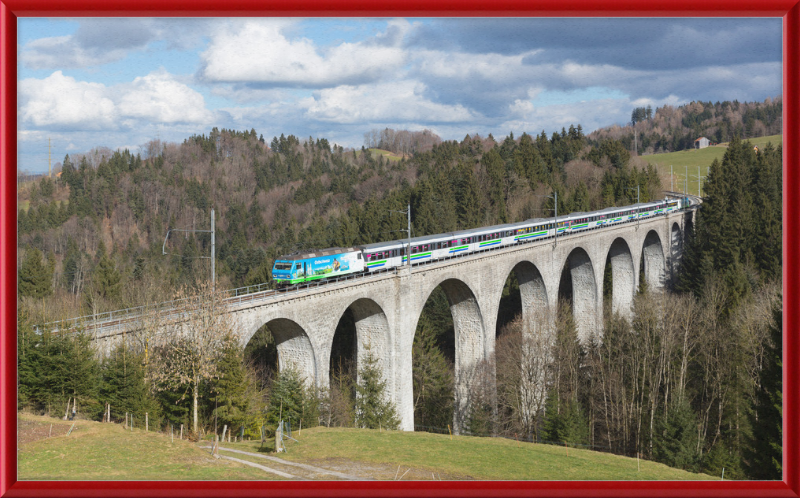 A Train Crosses the Wissbach Viaduct - Great Pictures Framed