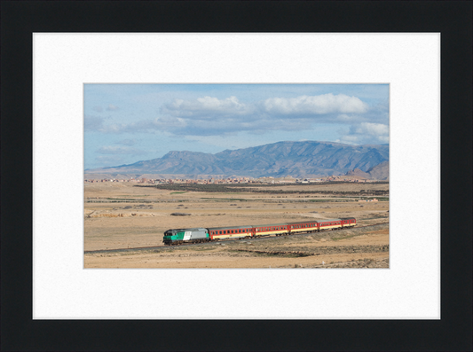 ONCF DF 115 near Taourirt - Great Pictures Framed