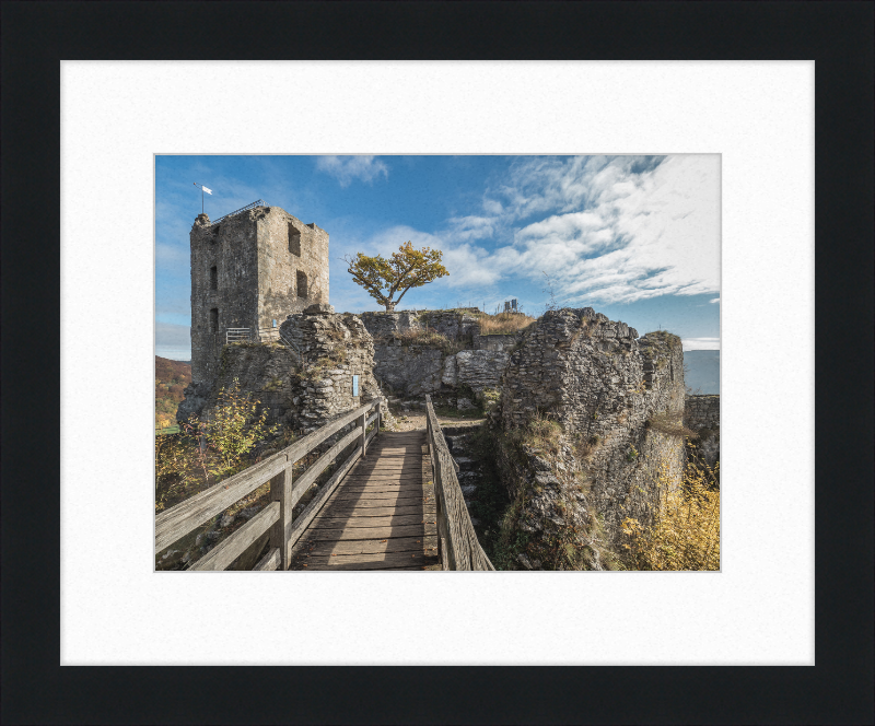 Ruine Neideck - Great Pictures Framed
