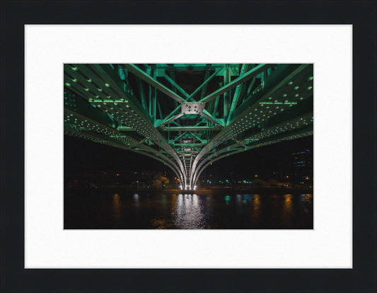 Puente Mong, Ciudad Ho Chi Minh, Vietnam - Great Pictures Framed