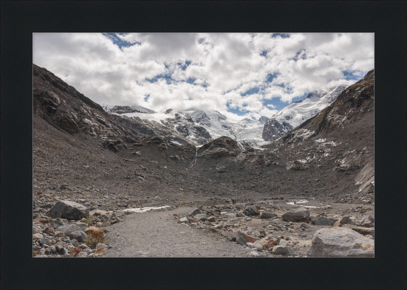 Mountains and Glaciers on Gletsjerpad Trail - Great Pictures Framed