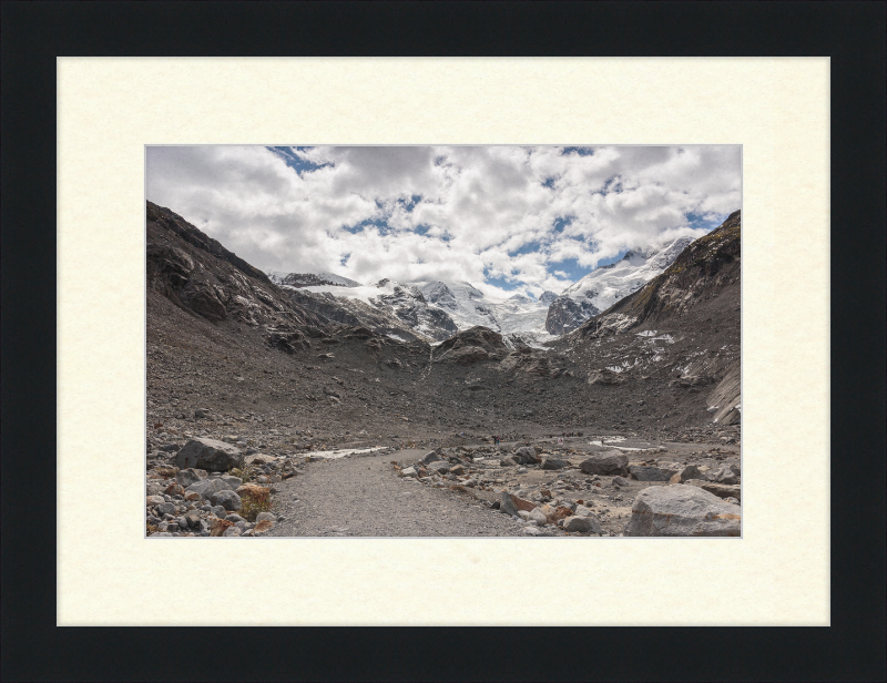 Mountains and Glaciers on Gletsjerpad Trail - Great Pictures Framed