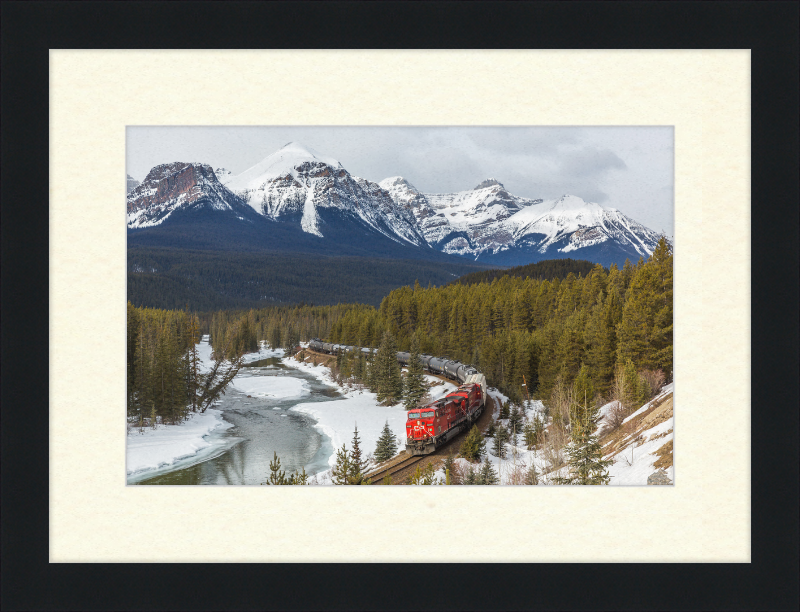 The AC4400CW on Morant's Curve - Great Pictures Framed