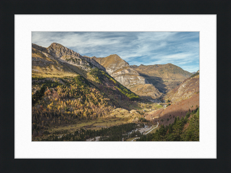 Parc National des Pyrenees - Vallée de Gavarnie - Great Pictures Framed