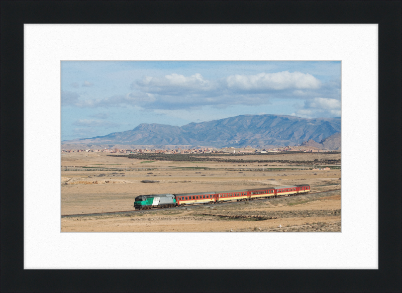 ONCF DF 115 near Taourirt - Great Pictures Framed