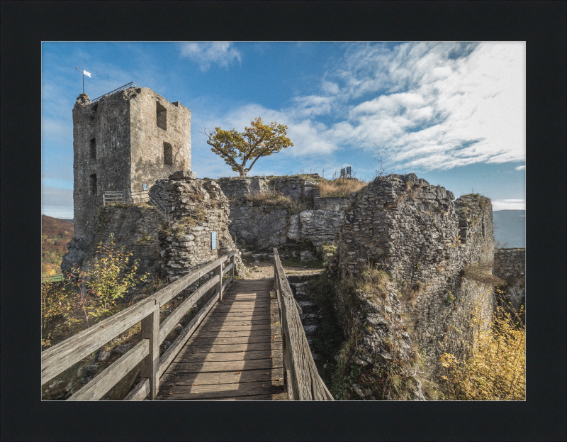 Ruine Neideck - Great Pictures Framed