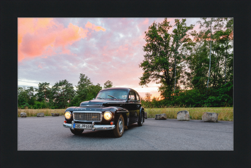 Volvo PV544 B18 - Great Pictures Framed
