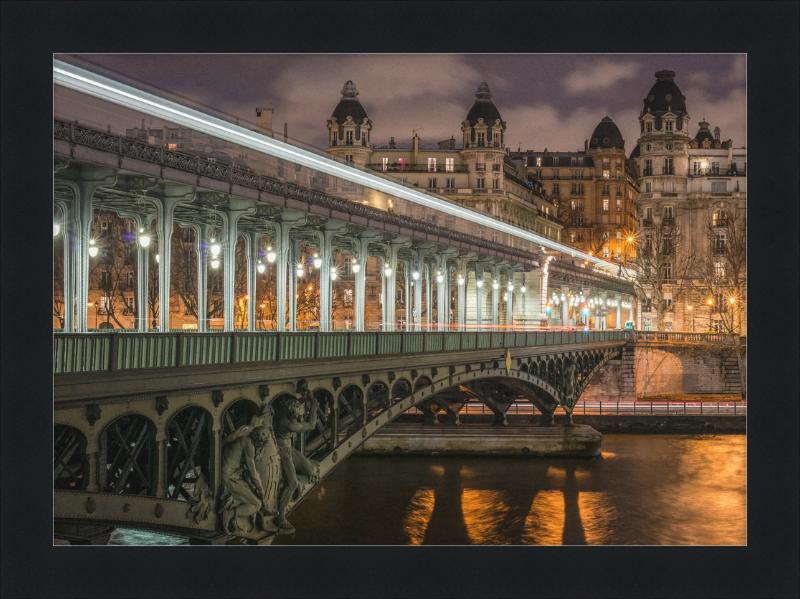 Pont de Bir-Hakeim and View on the 16th Arrondissement of Paris - Great Pictures Framed