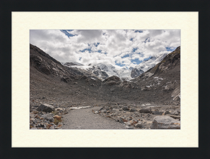 Mountains and Glaciers on Gletsjerpad Trail - Great Pictures Framed