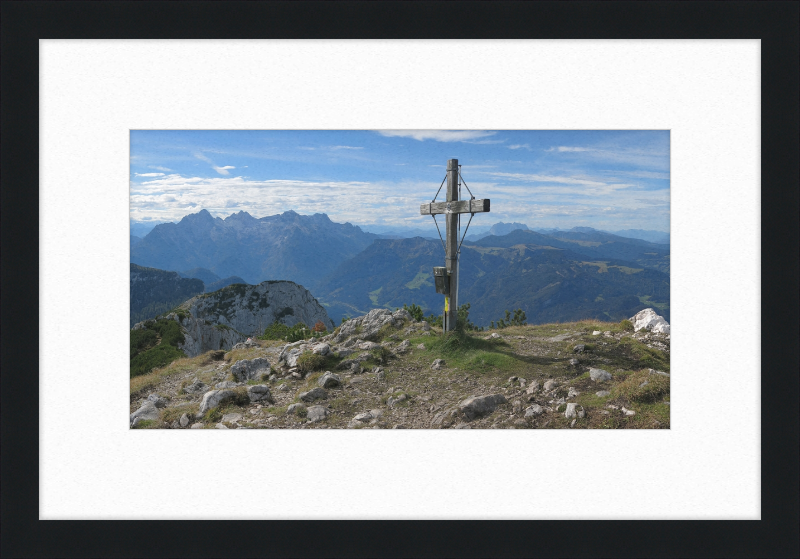Summit Cross of Großer Weitschartenkopf - Great Pictures Framed