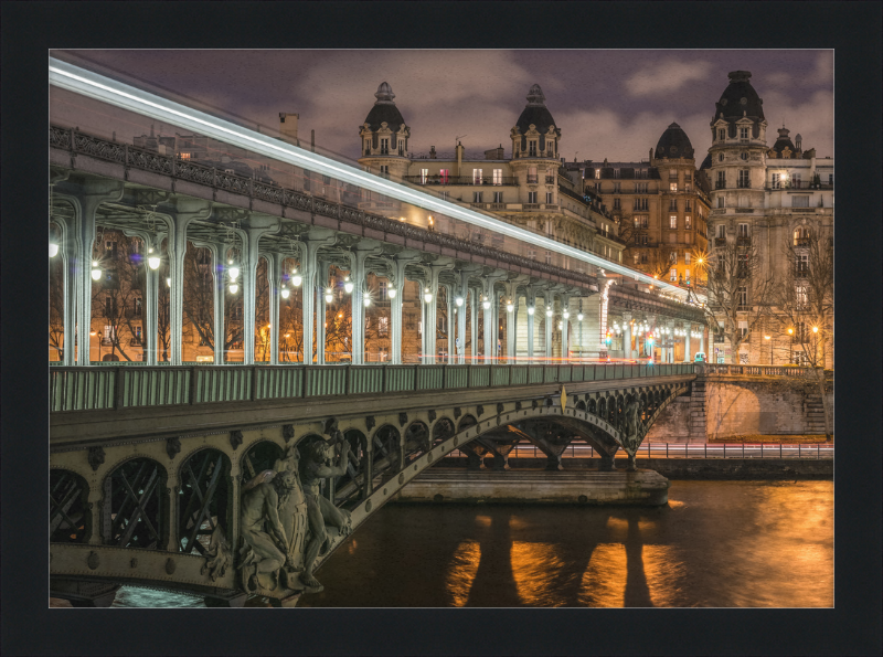 Pont de Bir-Hakeim and View on the 16th Arrondissement of Paris - Great Pictures Framed