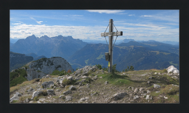 Summit Cross of Großer Weitschartenkopf - Great Pictures Framed