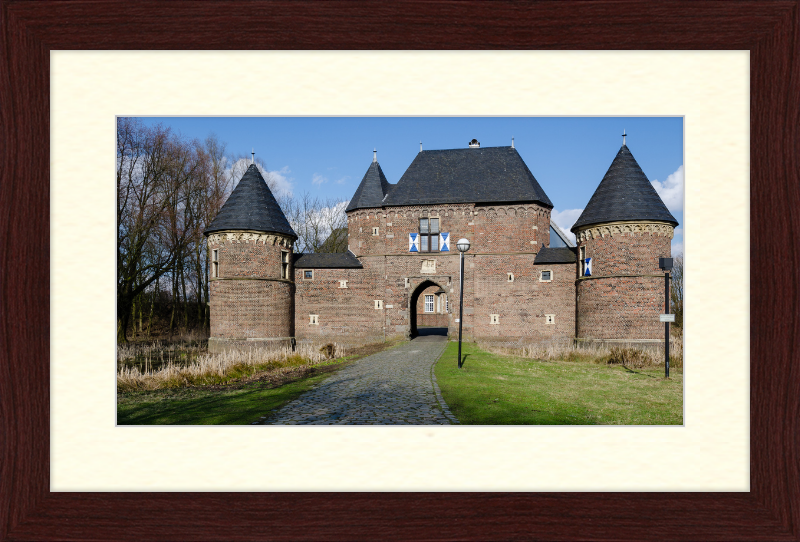 Vondern Castle - Great Pictures Framed