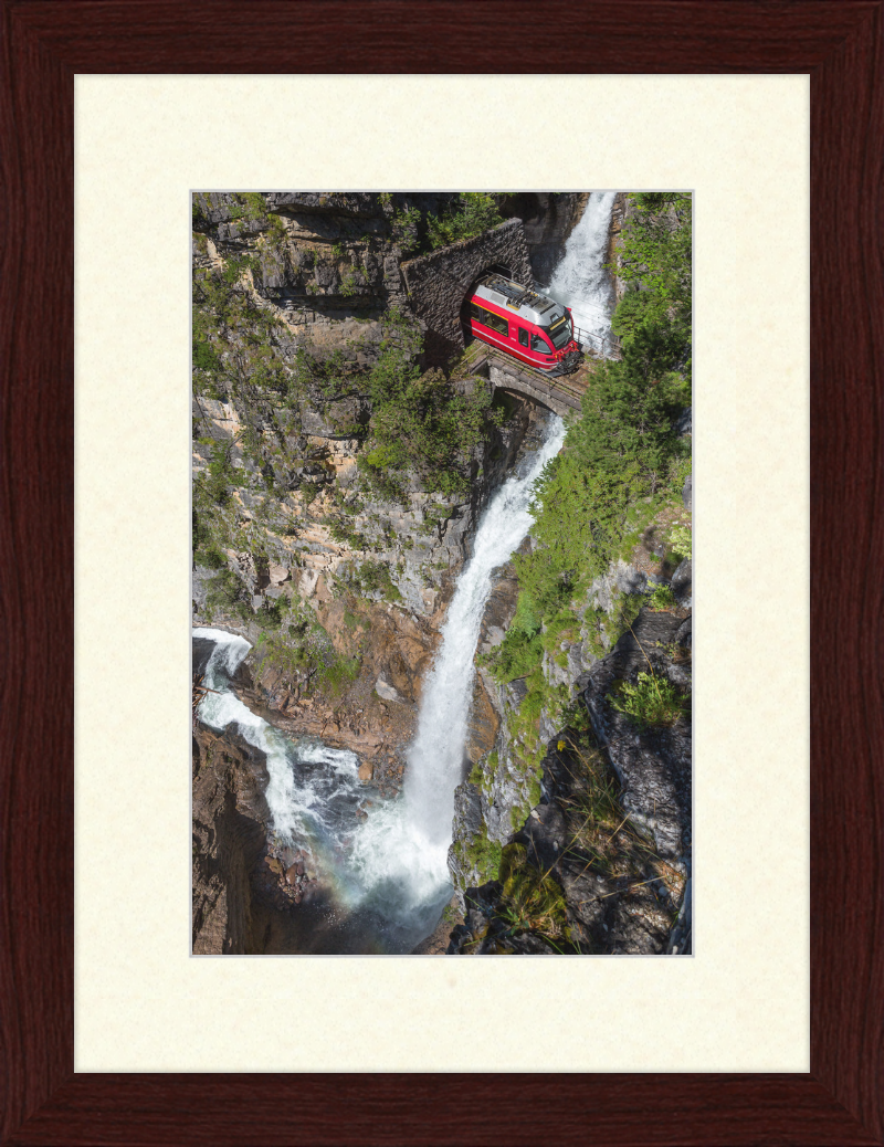 Allegra between Tunnels - Great Pictures Framed