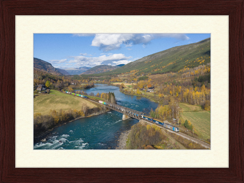 CN 185 Kvam - Sjoa - Great Pictures Framed