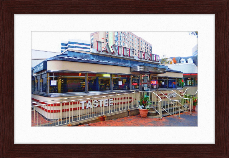 Tastee Diner - Great Pictures Framed