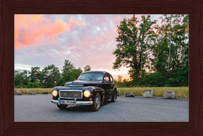 Volvo PV544 B18 - Great Pictures Framed