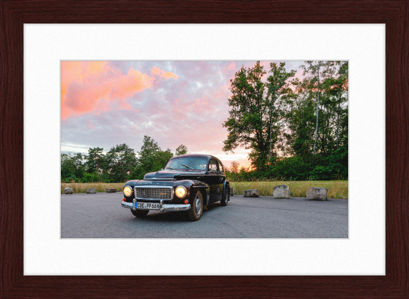 Volvo PV544 B18 - Great Pictures Framed