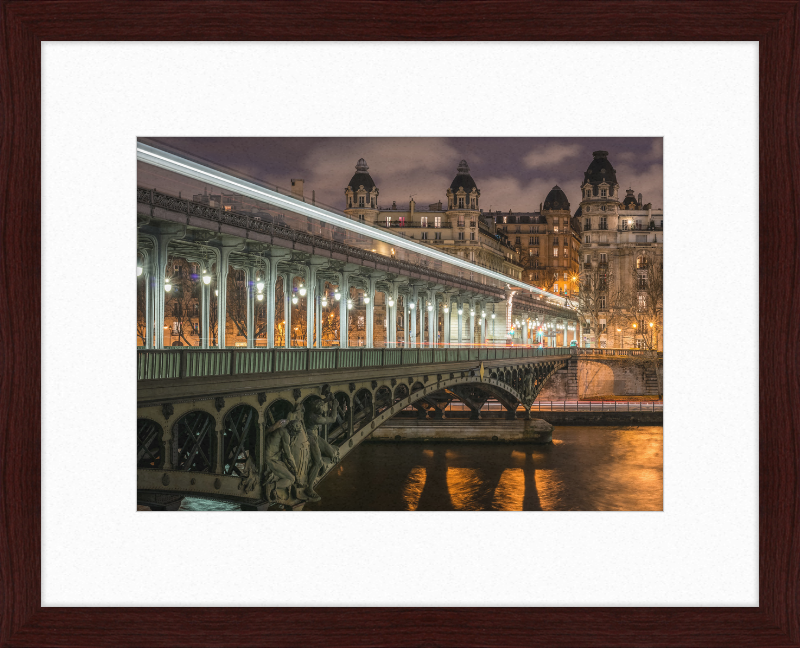 Pont de Bir-Hakeim and View on the 16th Arrondissement of Paris - Great Pictures Framed