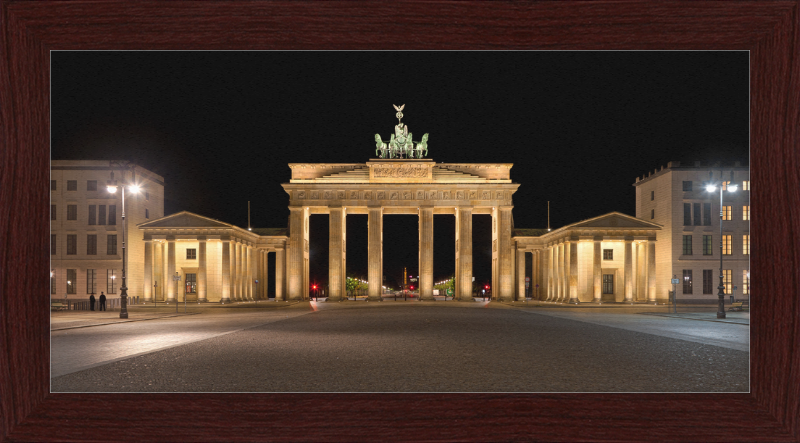 The Brandenburg Gate at Night - Great Pictures Framed