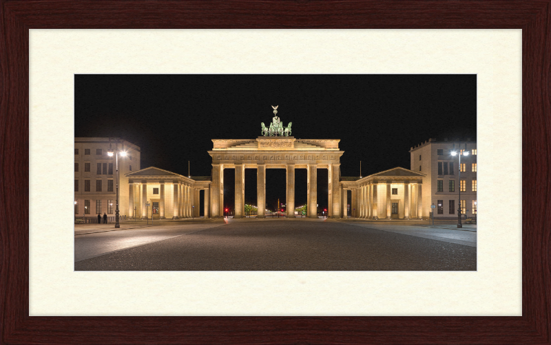 The Brandenburg Gate at Night - Great Pictures Framed