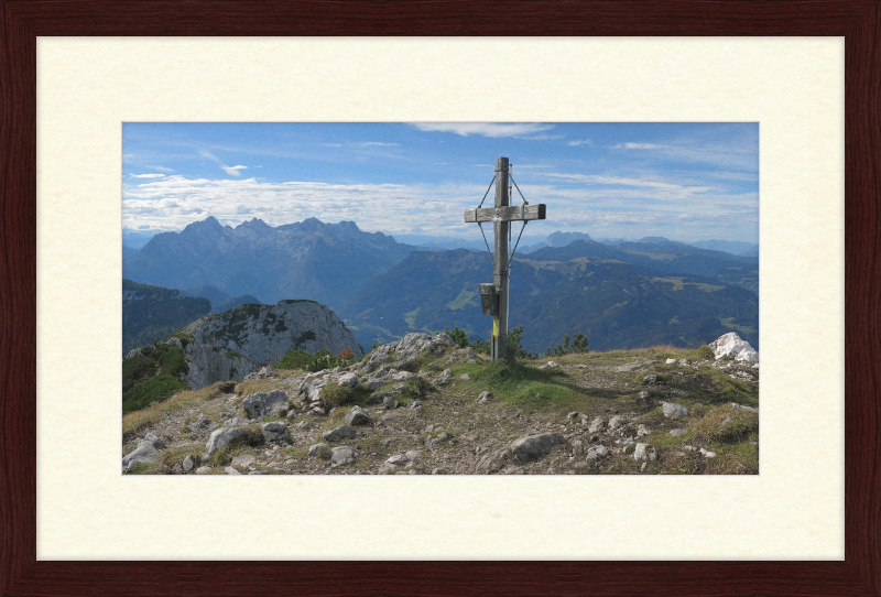 Summit Cross of Großer Weitschartenkopf - Great Pictures Framed