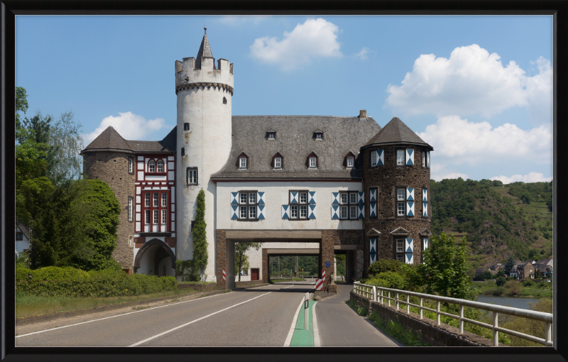 Gondorf Castle - Great Pictures Framed