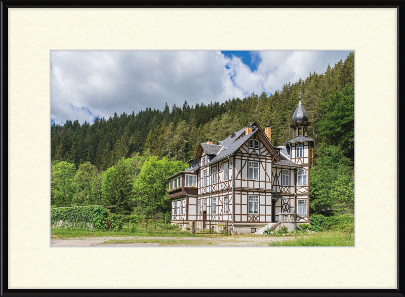 Half-timbered Mansion - Great Pictures Framed