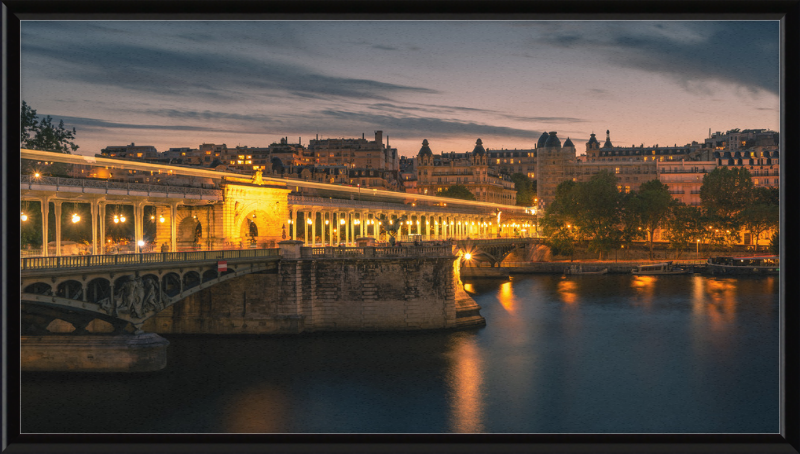 Bir-Hakeim Bridge, Paris - Great Pictures Framed