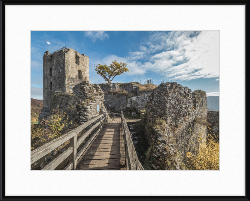 Ruine Neideck - Great Pictures Framed