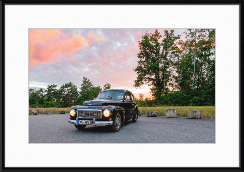Volvo PV544 B18 - Great Pictures Framed
